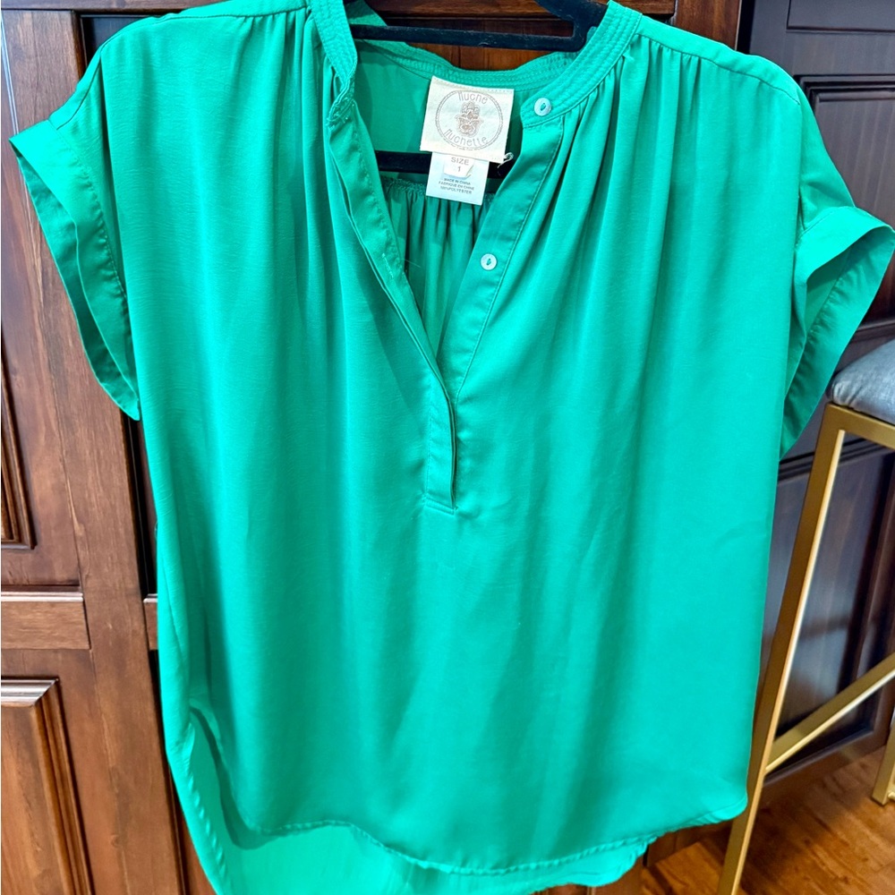 Much & Muchette Kelly Green Silk blouse - Size 1